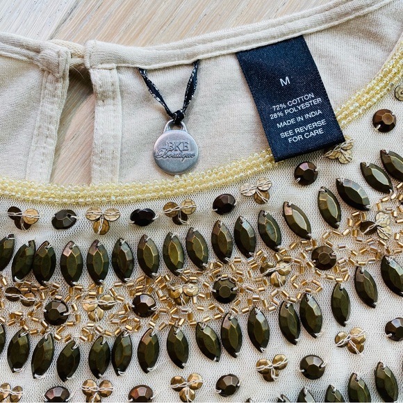 Beaded Mesh Overlay Top - Picture 2 of 7